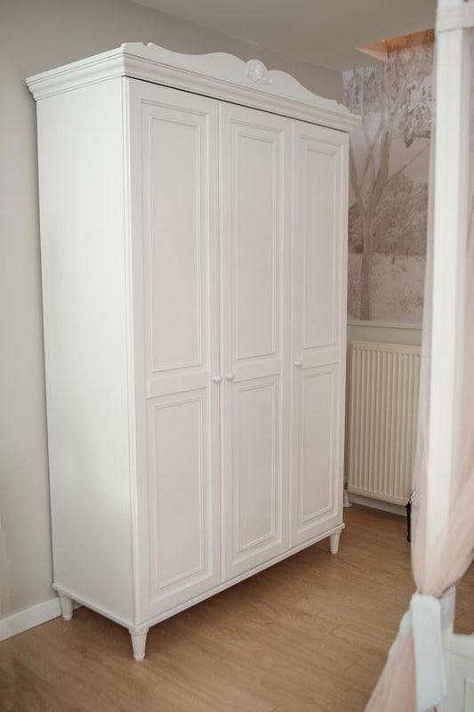 3-door Laura youth wardrobe