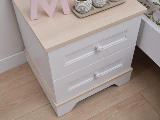 Pinka youth dresser